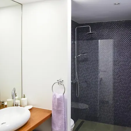 Pura Vida Beach Suites Apartamento *